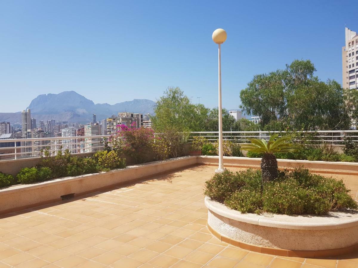 Апартаменты С Видом На Море И Горы Benidorm Dış mekan fotoğraf